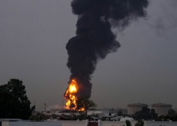 Iran Drone Targets Fuel Tank at Kuwait Airport, Fire Breaks Out Amid Rising Middle East Tensions